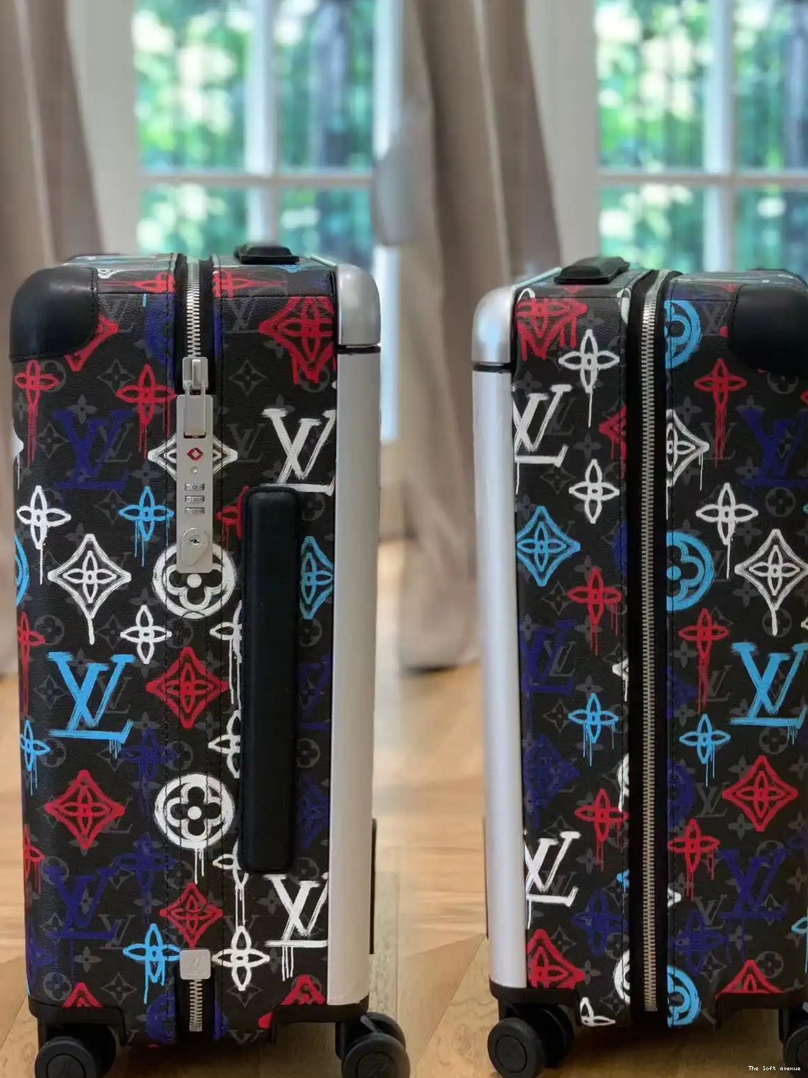 CABIN 37L SUITCASE 55 CUSTOM HORIZON GRAFFITI 0707